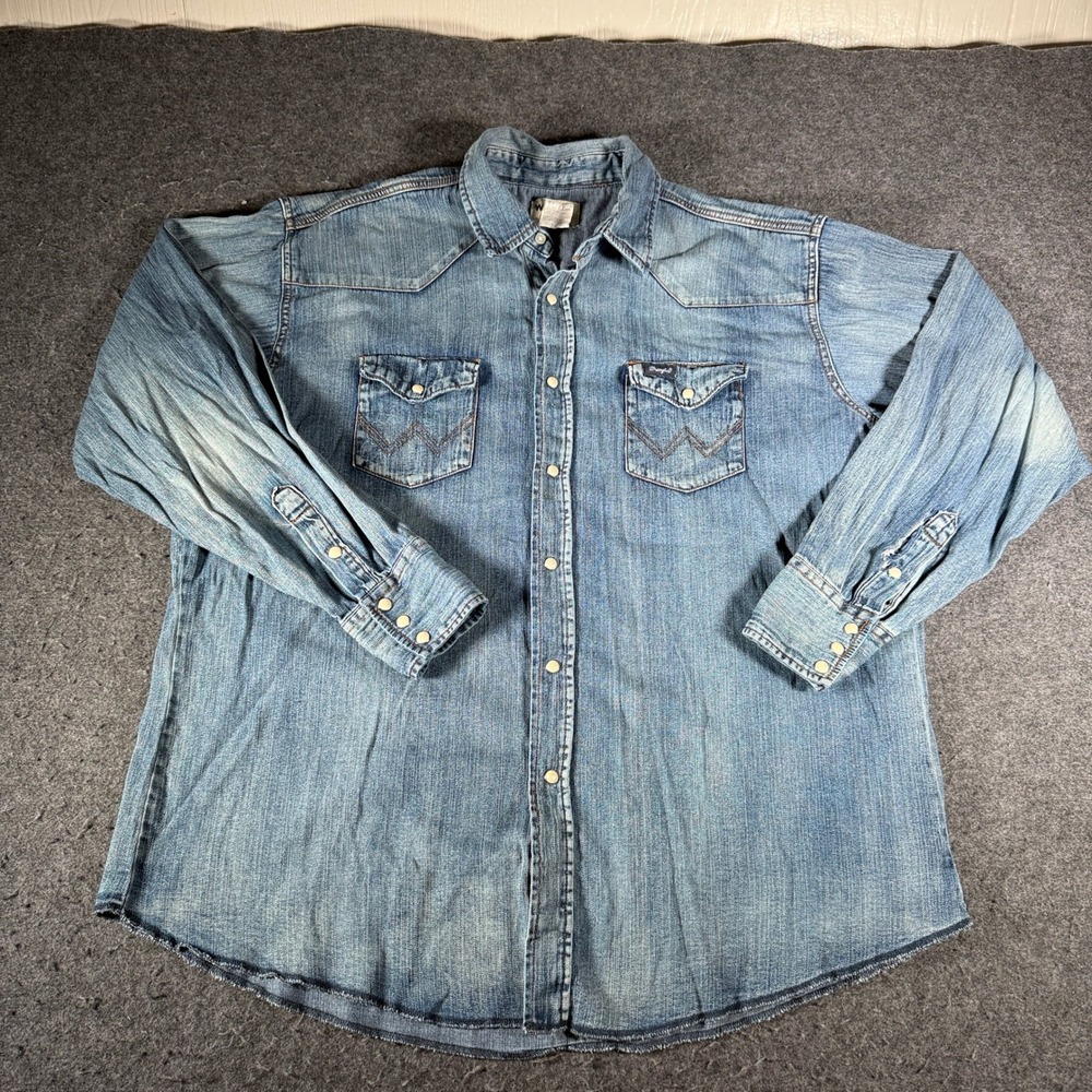 Wrangler Mens XXL Light Wash Denim Western Pearl Snap Shirt Raw Hem MS1039W